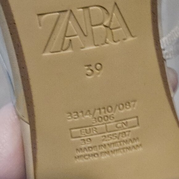 ZARA Clear Transparent Vinyl Heels Sandals Womens Shoes 39 8.5 9 - Picture 6 of 6